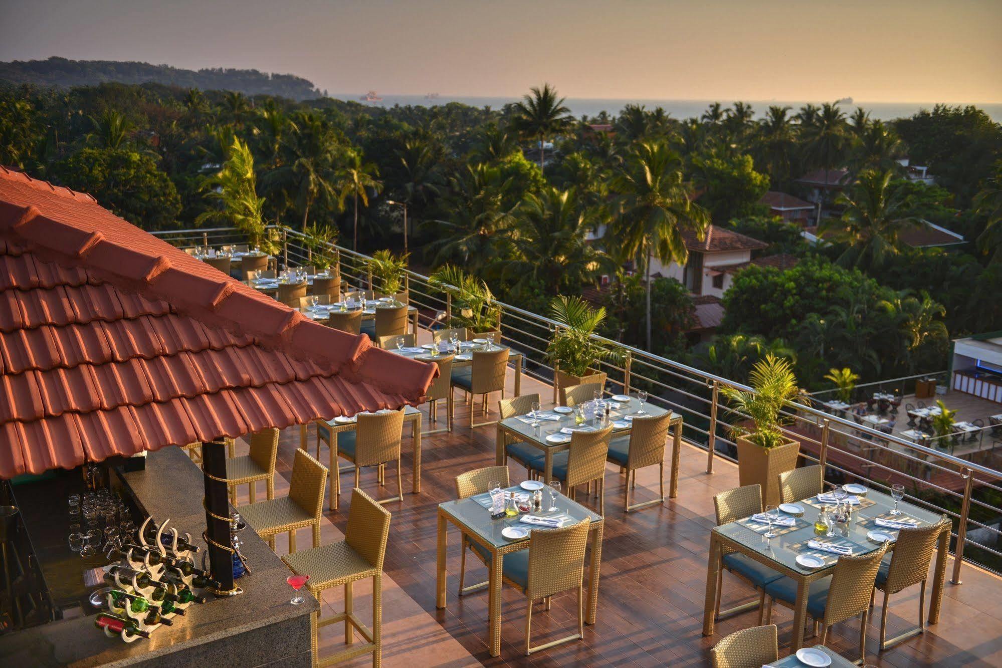 Hotel Acacia Goa Sinquerim Exterior foto
